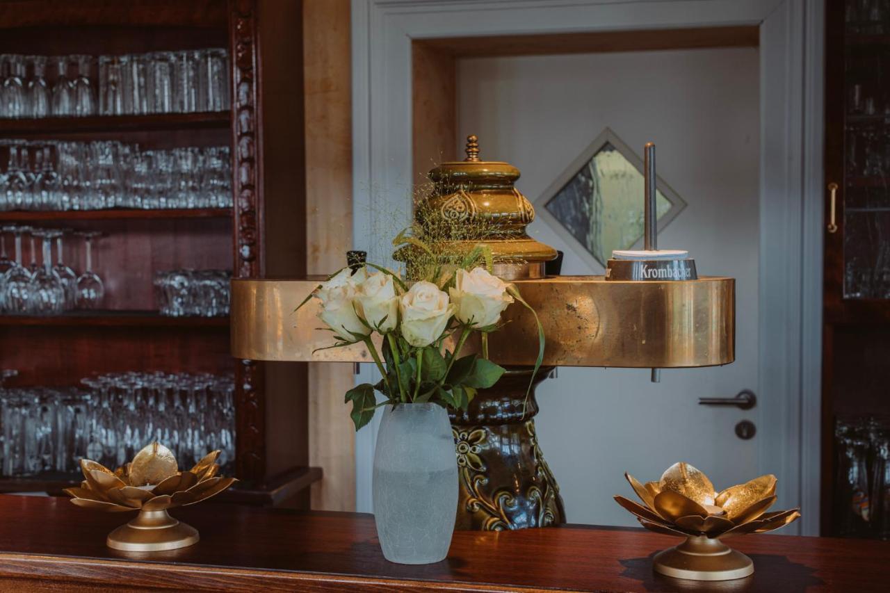 Alte Landratsvilla Hotel Bender เวสเตอร์บวร์ก ภายนอก รูปภาพ