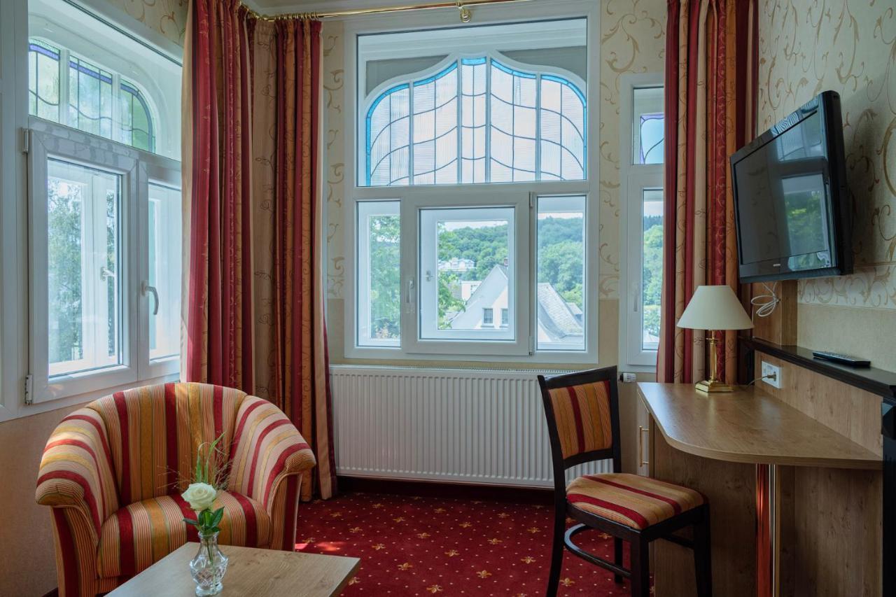 Alte Landratsvilla Hotel Bender เวสเตอร์บวร์ก ภายนอก รูปภาพ