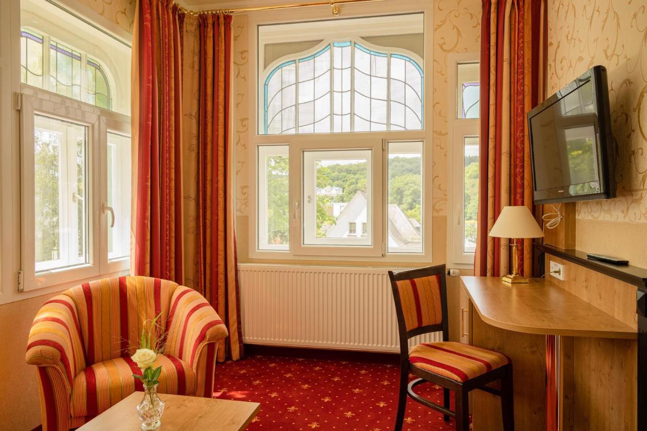 Alte Landratsvilla Hotel Bender เวสเตอร์บวร์ก ภายนอก รูปภาพ