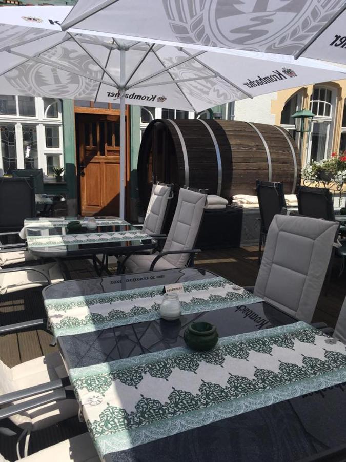 Alte Landratsvilla Hotel Bender เวสเตอร์บวร์ก ภายนอก รูปภาพ
